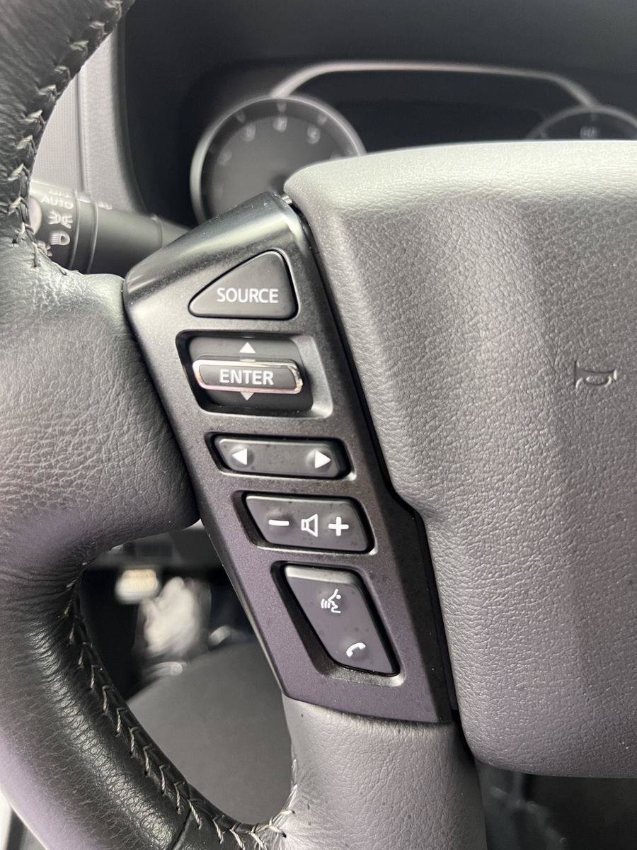 Used 2022 Nissan Frontier SV RWD image 11