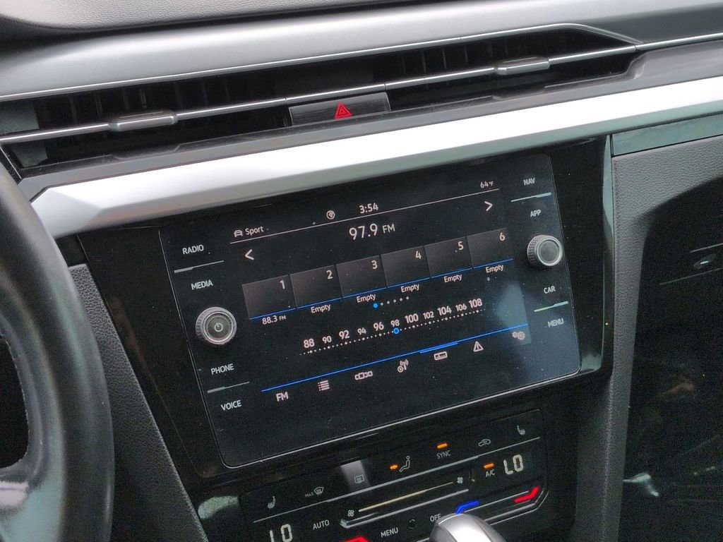 Used 2021 Volkswagen Arteon SE w/ Luggage Net & Mats Package image 11