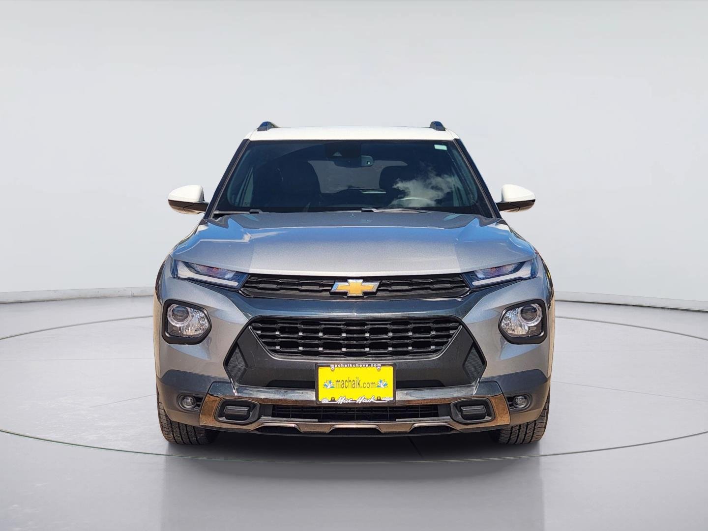 Used 2023 Chevrolet TrailBlazer ACTIV w/ Sun and Liftgate Package FWD image 2