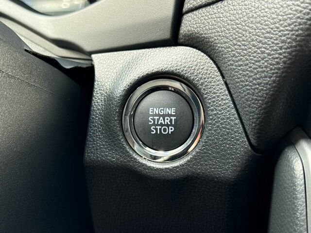 Used 2025 Toyota RAV4 XLE Premium image 27