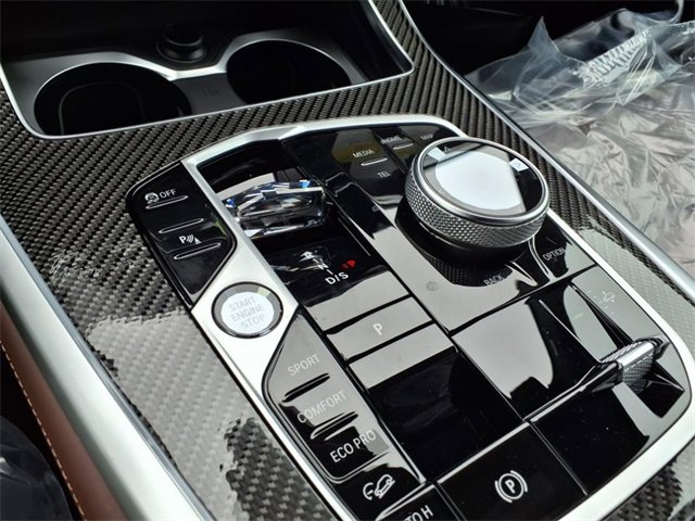 New 2026 BMW X7 M60i w/ Executive Package image 12