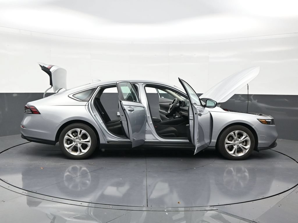 Used 2024 Honda Accord LX image 29