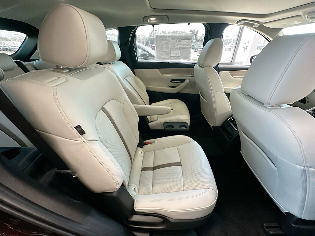 New 2025 MAZDA CX-90 3.3 Turbo S w/ Premium Package image 32
