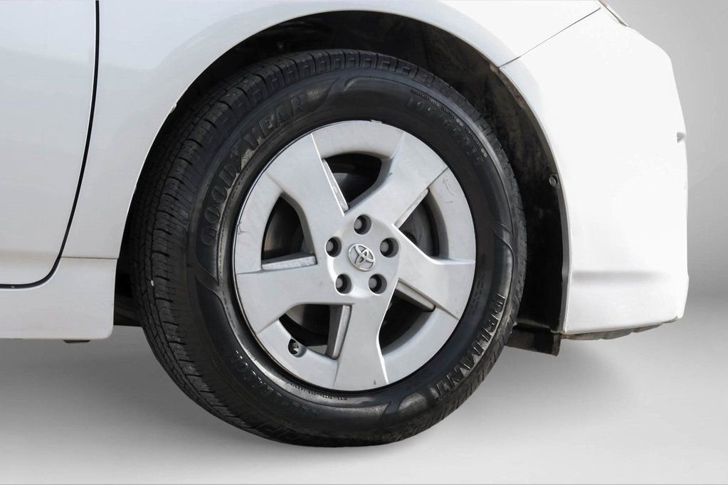 Used 2011 Toyota Prius Two image 49