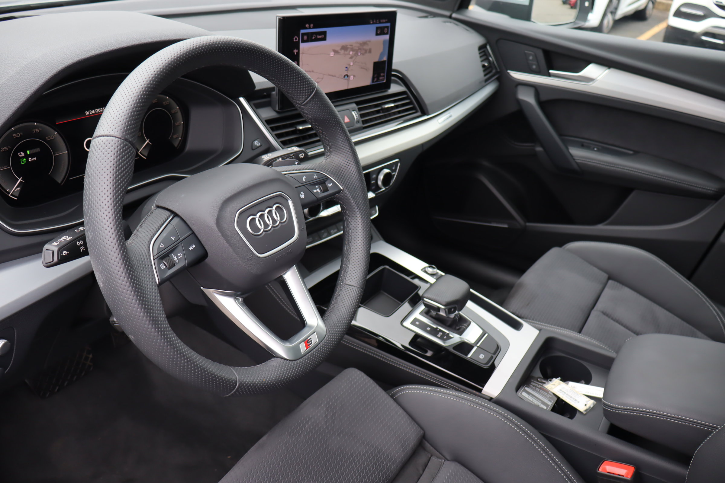 Used 2025 Audi Q5 e Prestige image 9