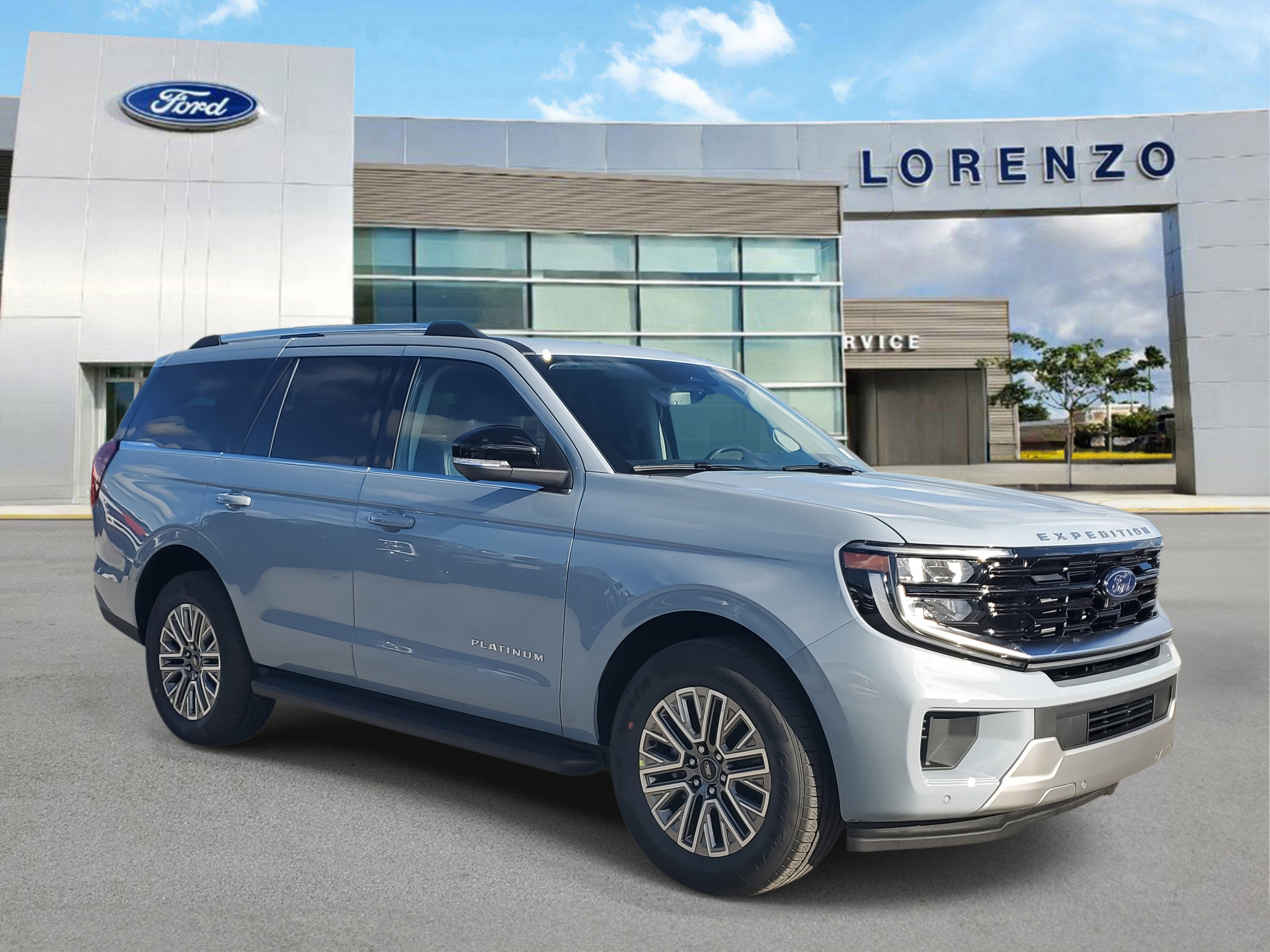 New 2026 Ford Expedition Platinum image 3