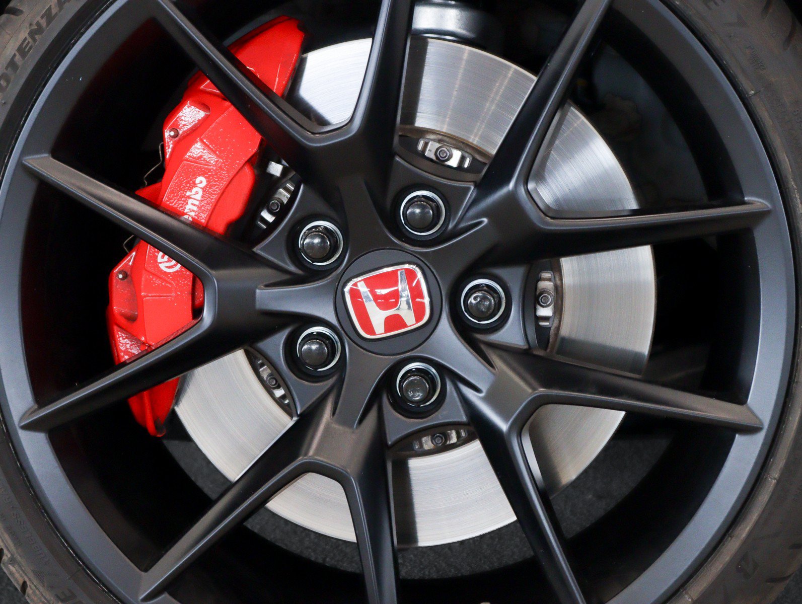 Used 2025 Honda Civic Type R image 6