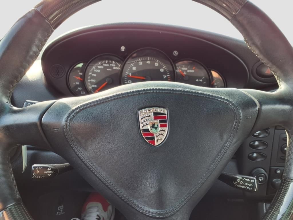 Used 2002 Porsche 911 Carrera 4 AWD/4WD image 19