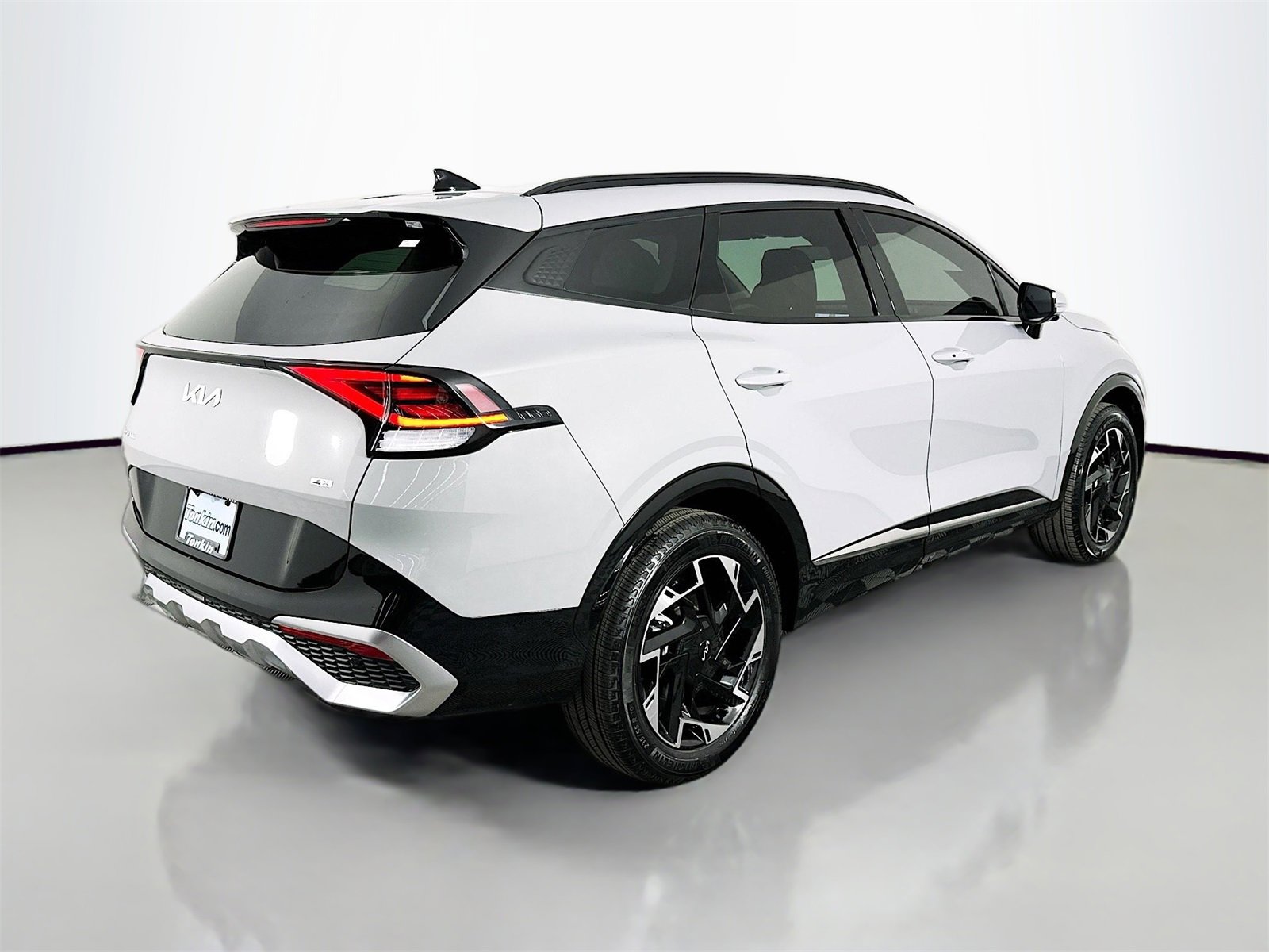 Used 2024 Kia Sportage SX image 7