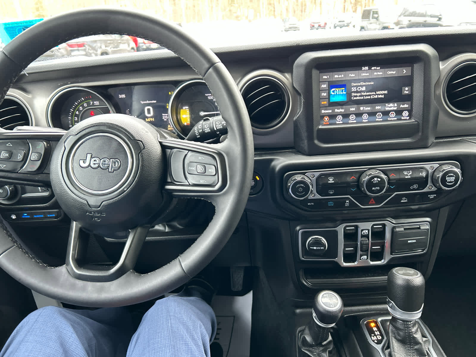 Used 2023 Jeep Wrangler Unlimited image 29