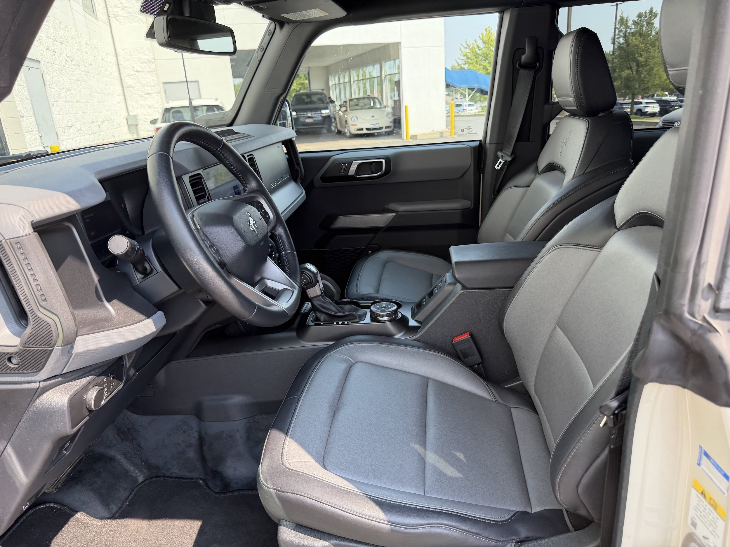 Used 2022 Ford Bronco Everglades AWD/4WD image 11