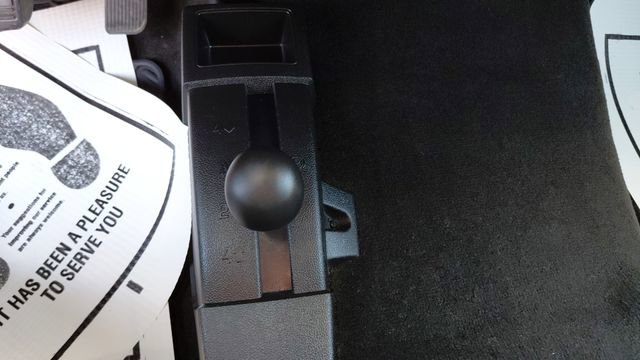 Used 2018 Chevrolet Silverado 1500 Custom w/ Custom Value Package image 22