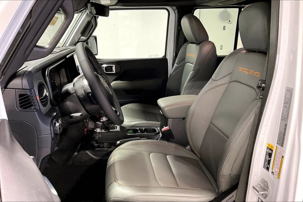 New 2026 Jeep Gladiator Mojave AWD/4WD image 26