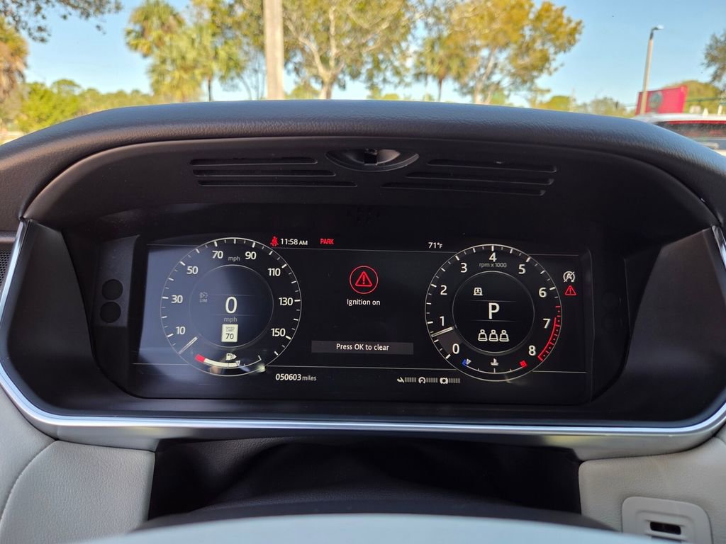 Used 2022 Land Rover Range Rover Sport HSE Silver Edition image 25