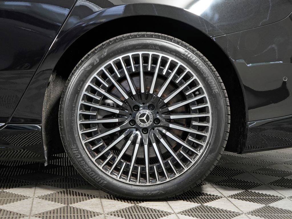 Certified 2023 Mercedes-Benz EQS 580 4MATIC Sedan image 9