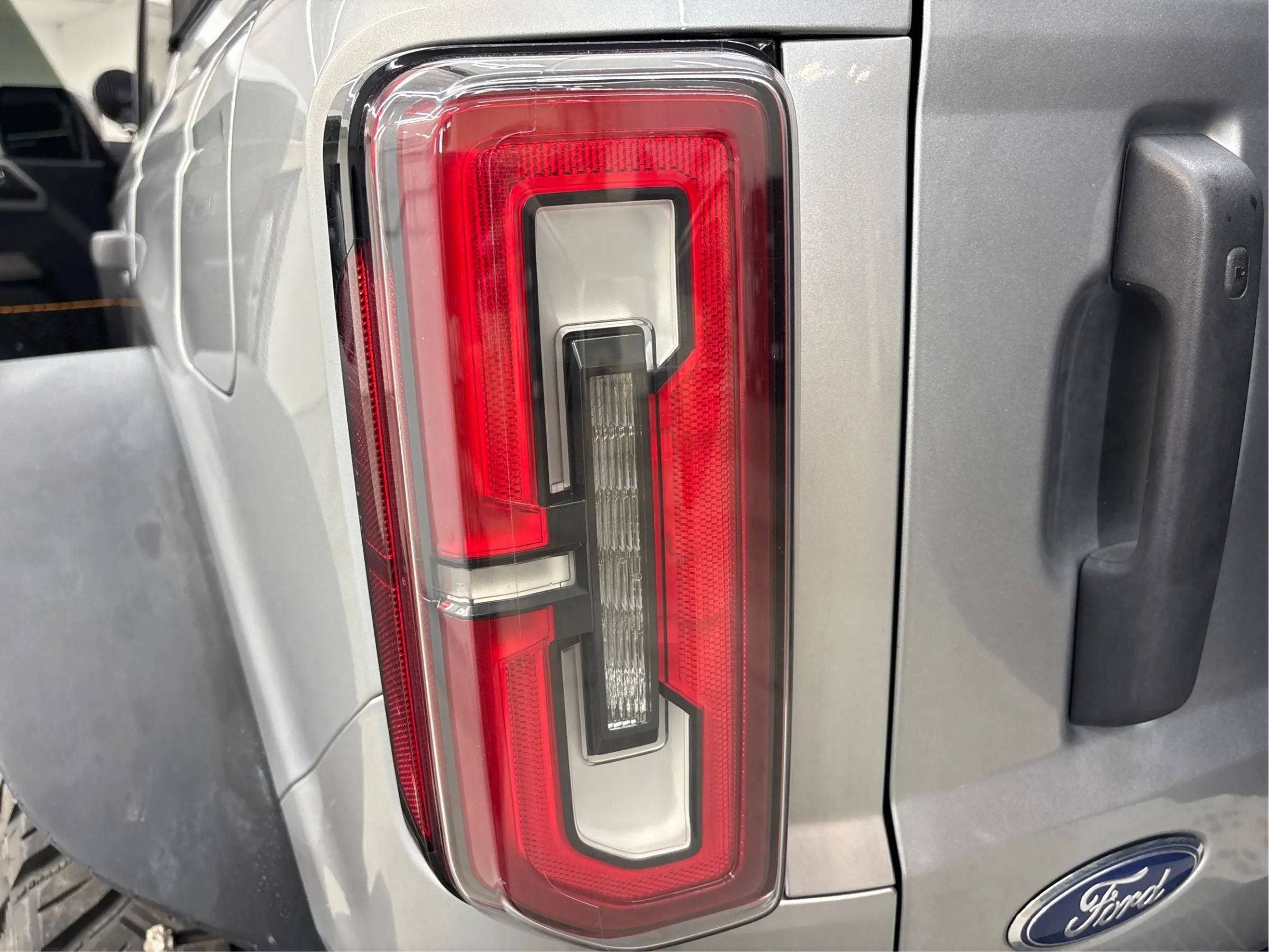Used 2022 Ford Bronco Badlands w/ Sasquatch Package AWD/4WD image 32