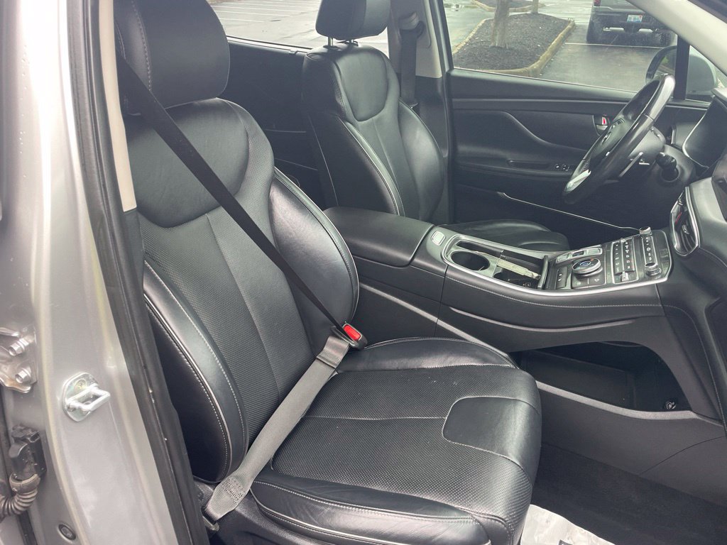 Used 2021 Hyundai Santa Fe SEL w/ Convenience + Premium Package AWD/4WD image 19