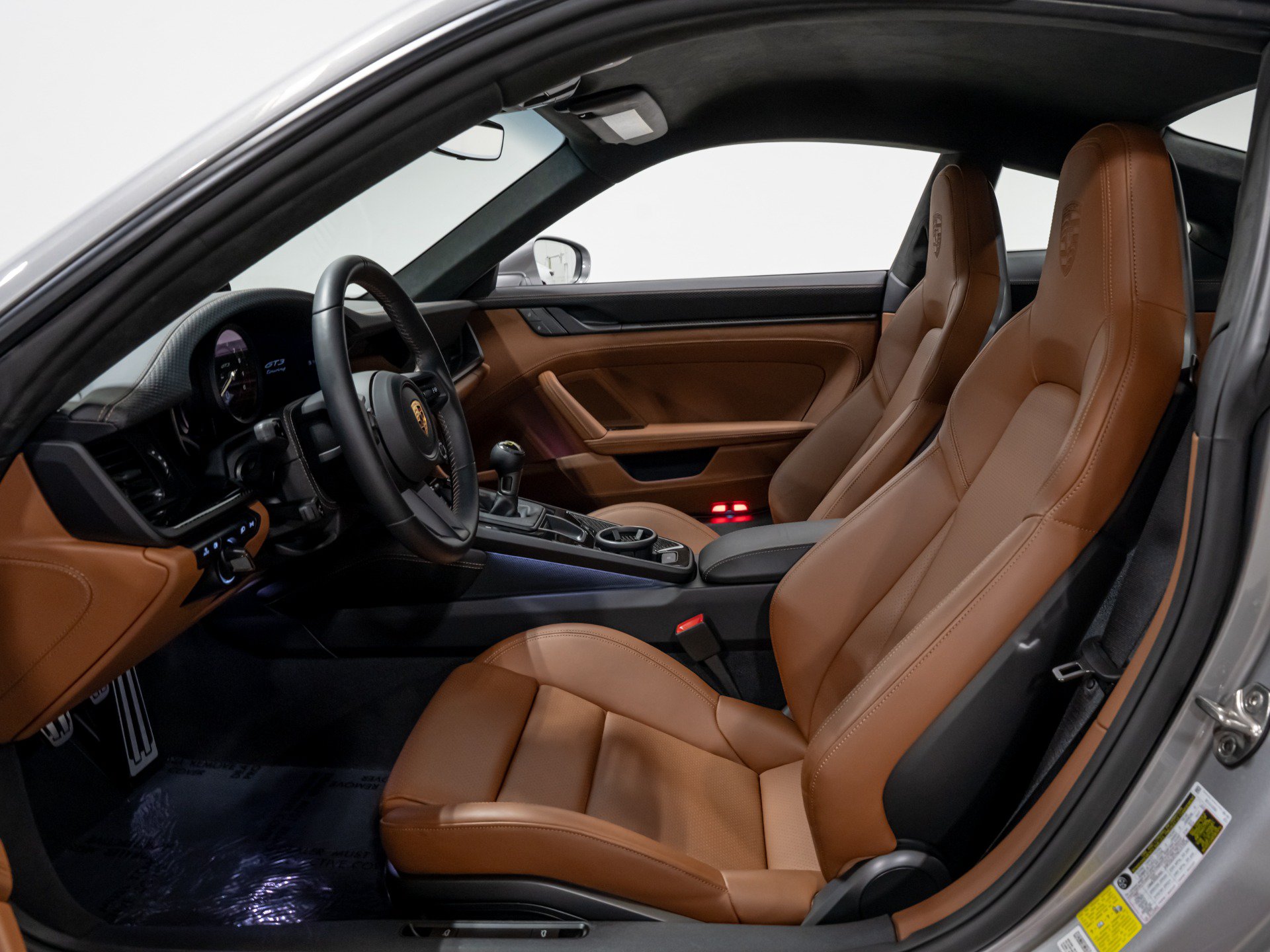 Used 2024 Porsche 911 GT3 RWD image 33
