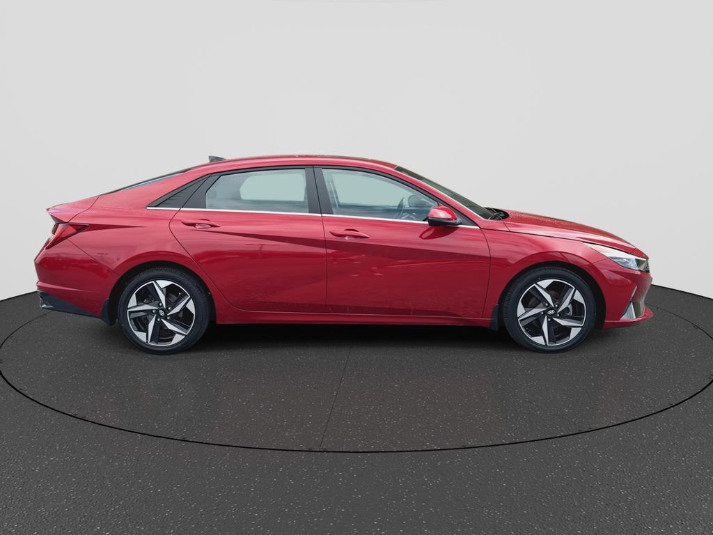 Certified 2023 Hyundai Elantra Limited image 9