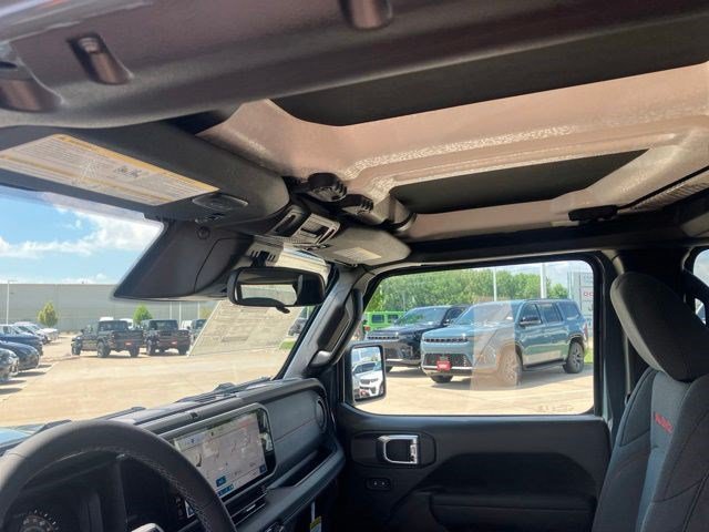 New 2026 Jeep Wrangler Unlimited Rubicon AWD/4WD image 14