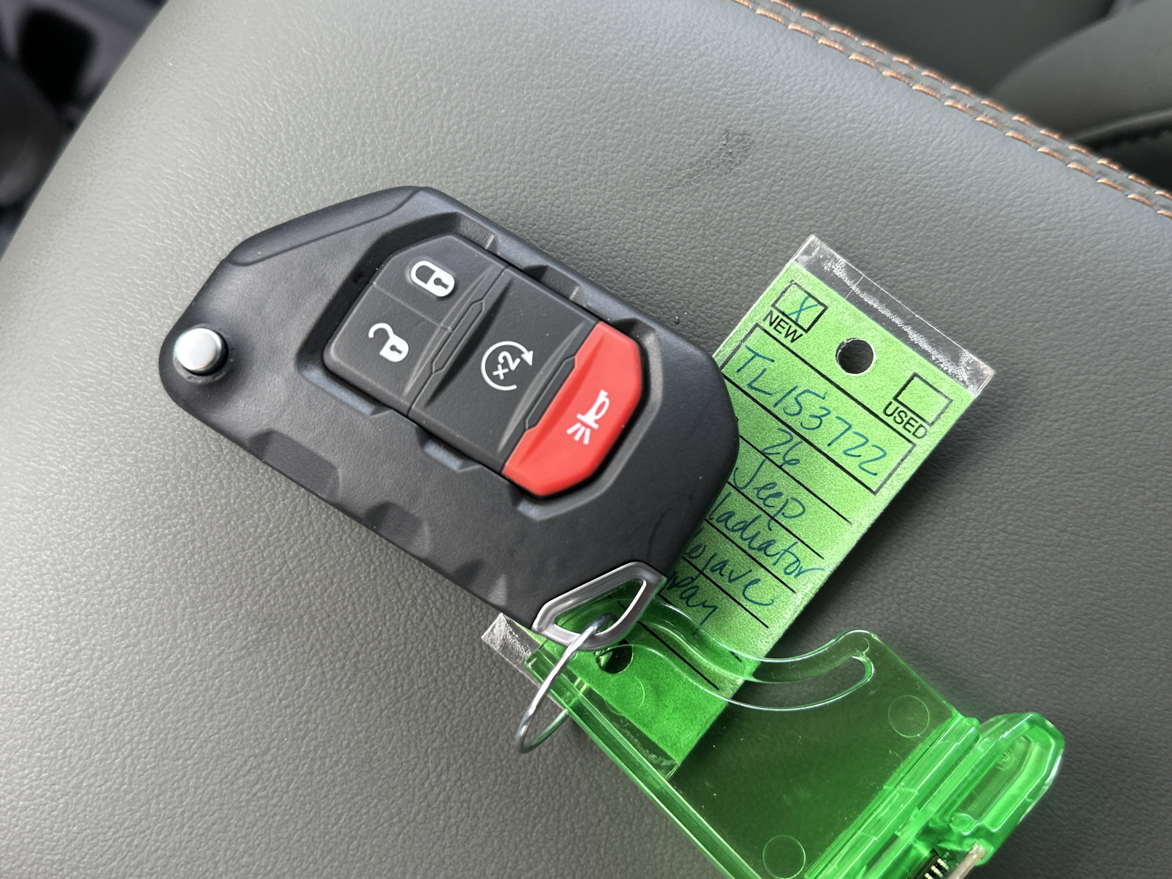 New 2026 Jeep Gladiator Mojave image 3