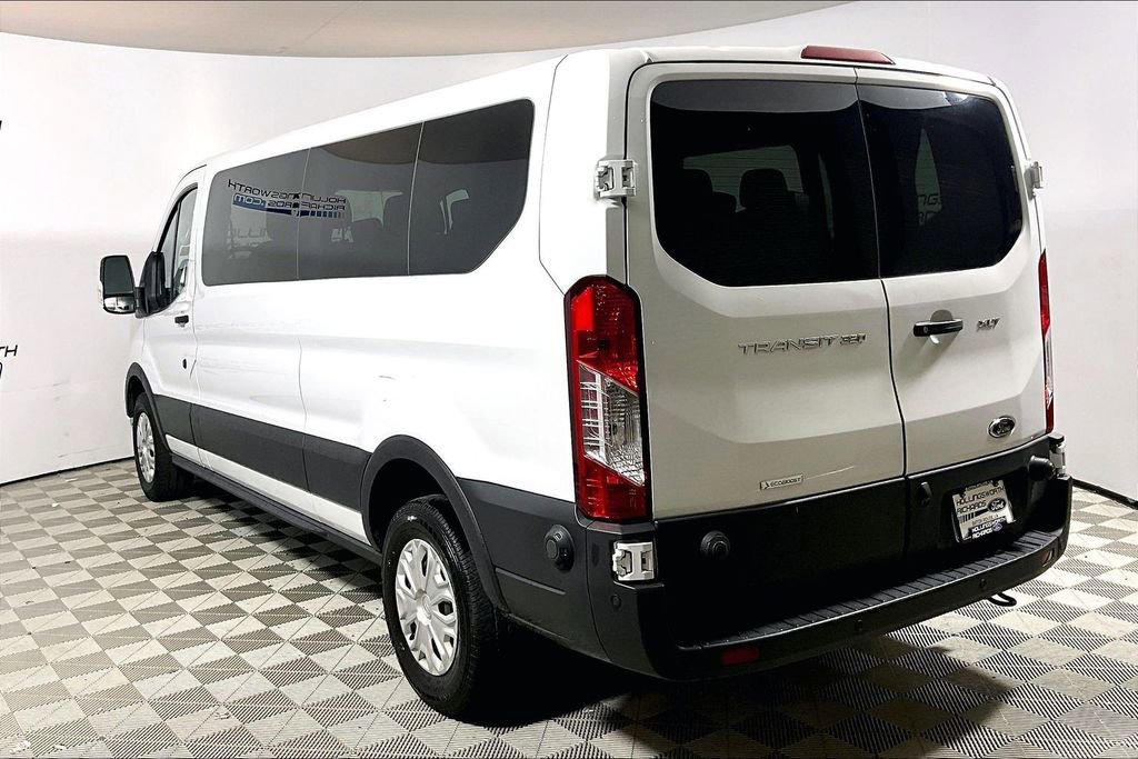 Used 2024 Ford Transit 350 XLT RWD image 8