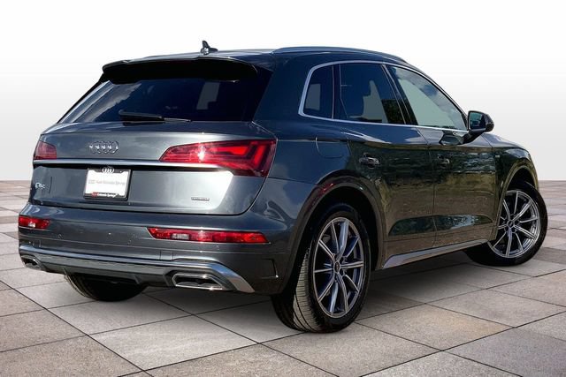 Used 2021 Audi Q5 e Premium Plus w/ Premium Plus Package AWD/4WD image 13