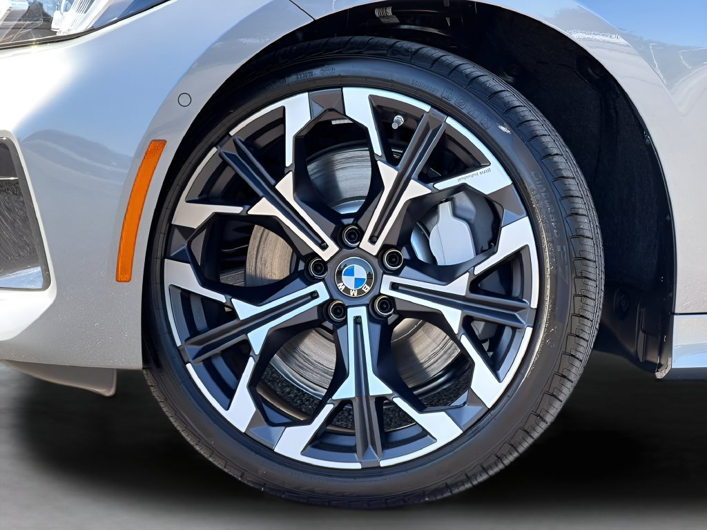 New 2026 BMW 330i Sedan w/ Premium Package RWD image 29