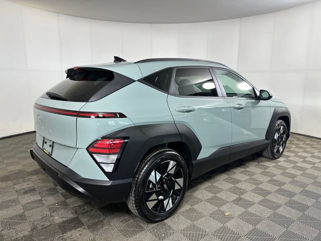 Used 2025 Hyundai Kona SEL image 3