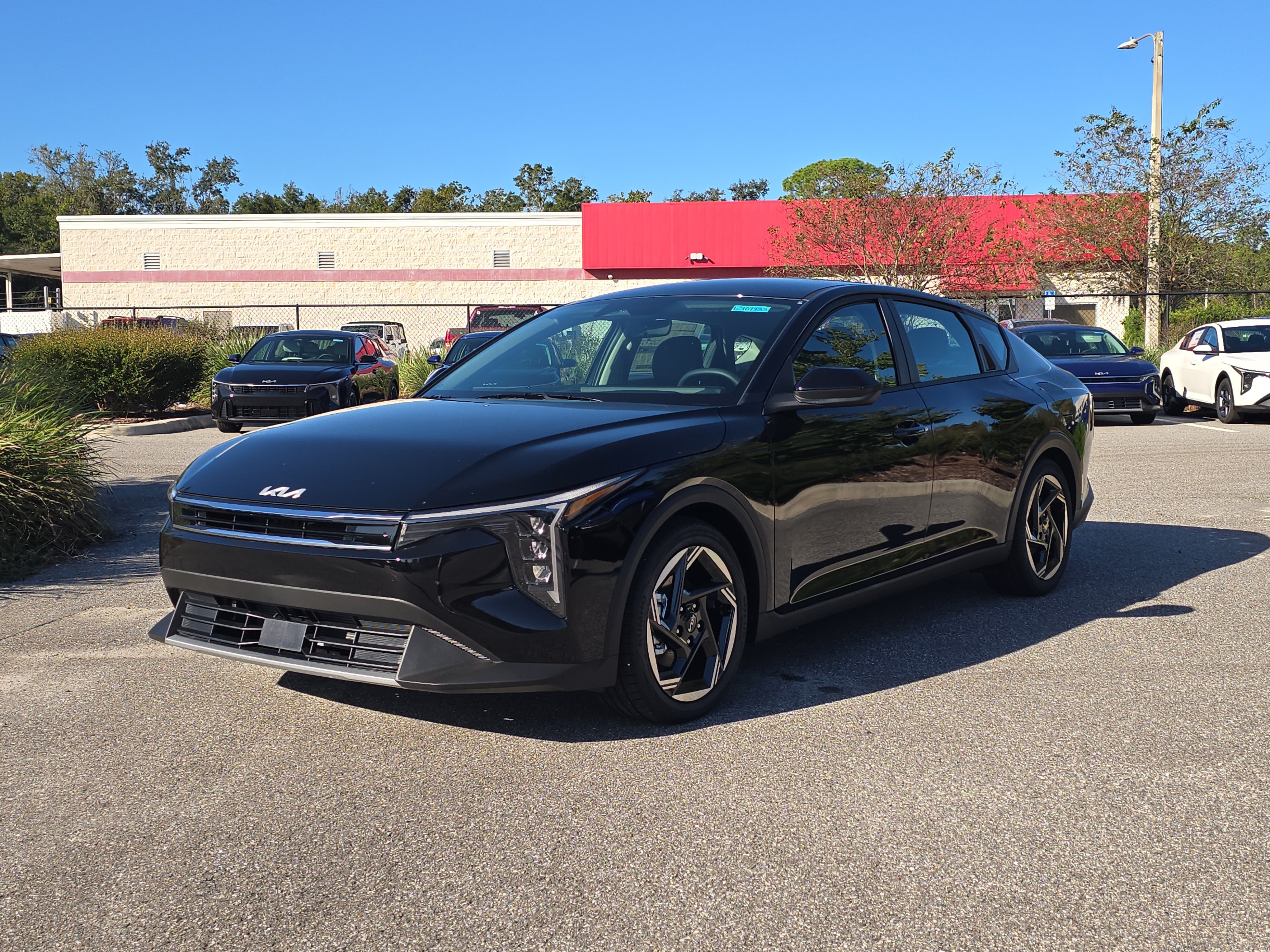 New 2026 Kia K4 EX FWD image 4