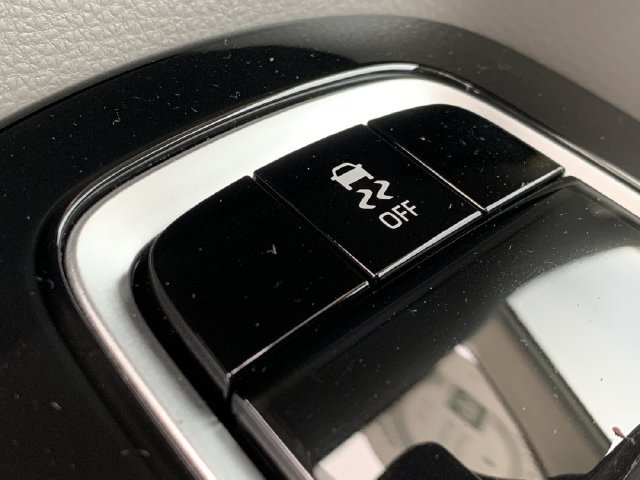 Used 2026 Toyota Corolla LE FWD image 28