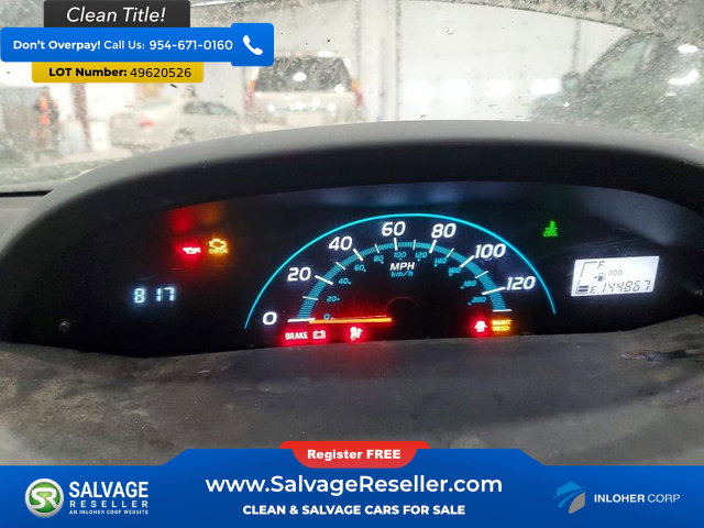 Used 2008 Toyota Yaris 2-Door Hatchback FWD image 12