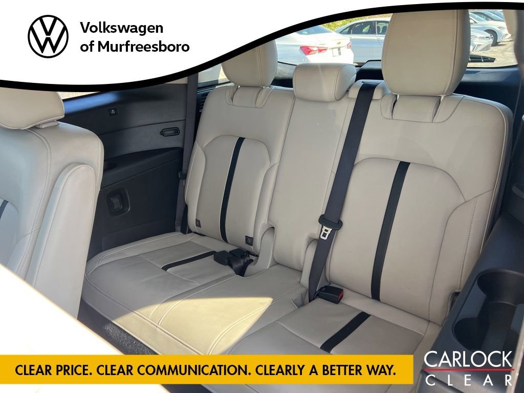 Used 2024 MAZDA CX-90 Plug-In Hybrid w/ Premium Pkg AWD/4WD image 29
