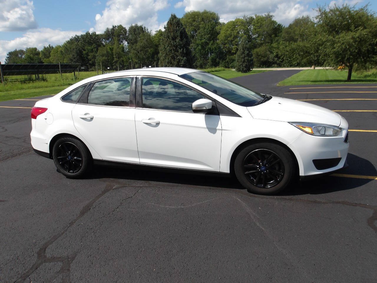 Used 2017 Ford Focus SE
