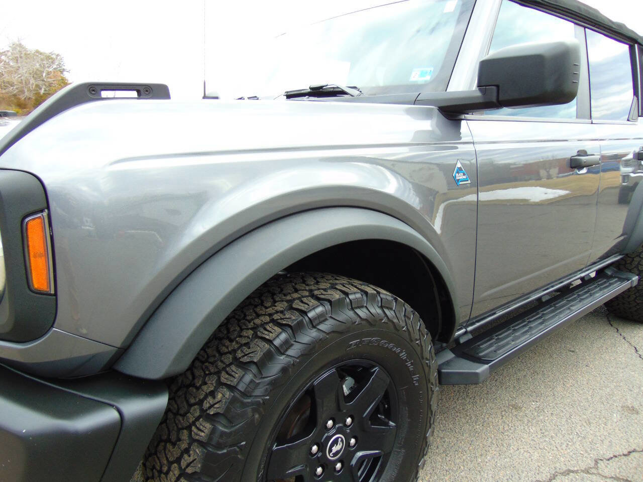 Used 2022 Ford Bronco Black Diamond image 26