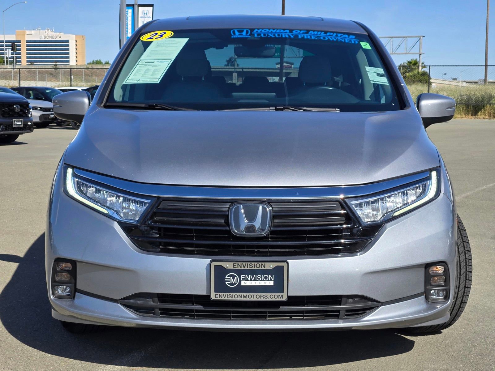 Used 2023 Honda Odyssey EX-L image 2