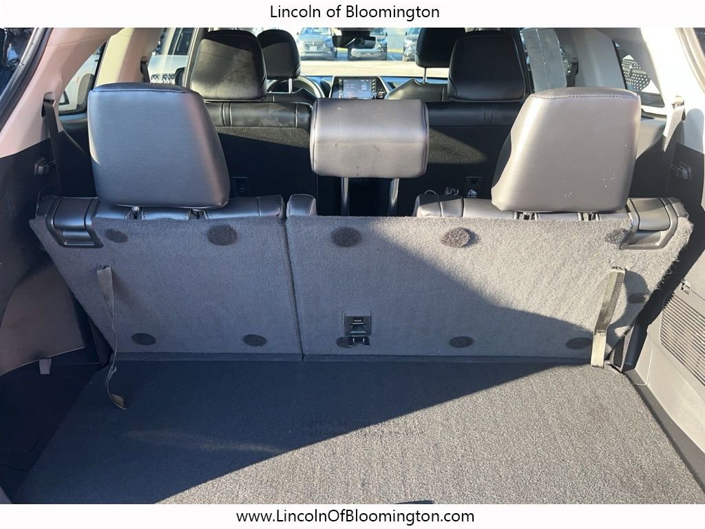Used 2022 Toyota Highlander XLE image 11