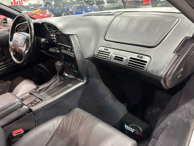 Used 1995 Chevrolet Corvette Convertible image 14