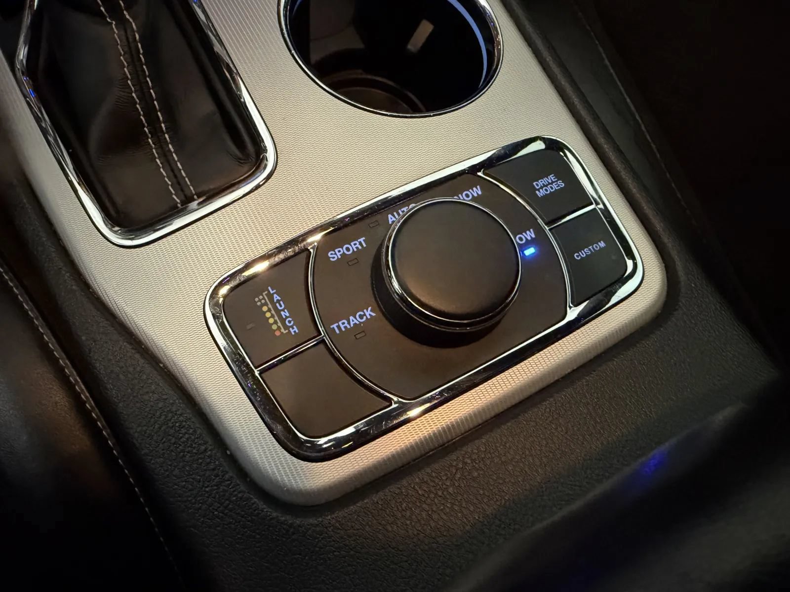 Used 2018 Jeep Grand Cherokee SRT AWD/4WD image 43
