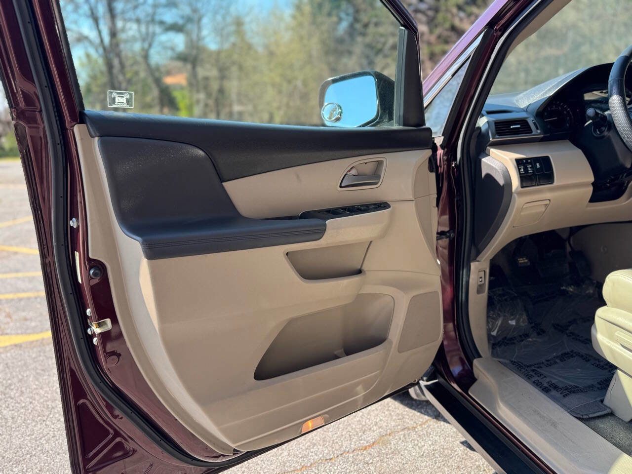 Used 2012 Honda Odyssey EX image 9