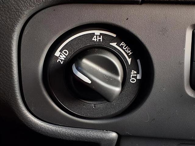 Certified 2025 Nissan Frontier PRO-4X w/ Pro Convenience Package image 13