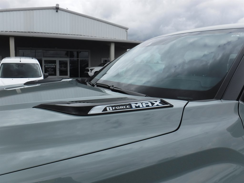 Used 2024 Toyota Tundra Platinum image 29