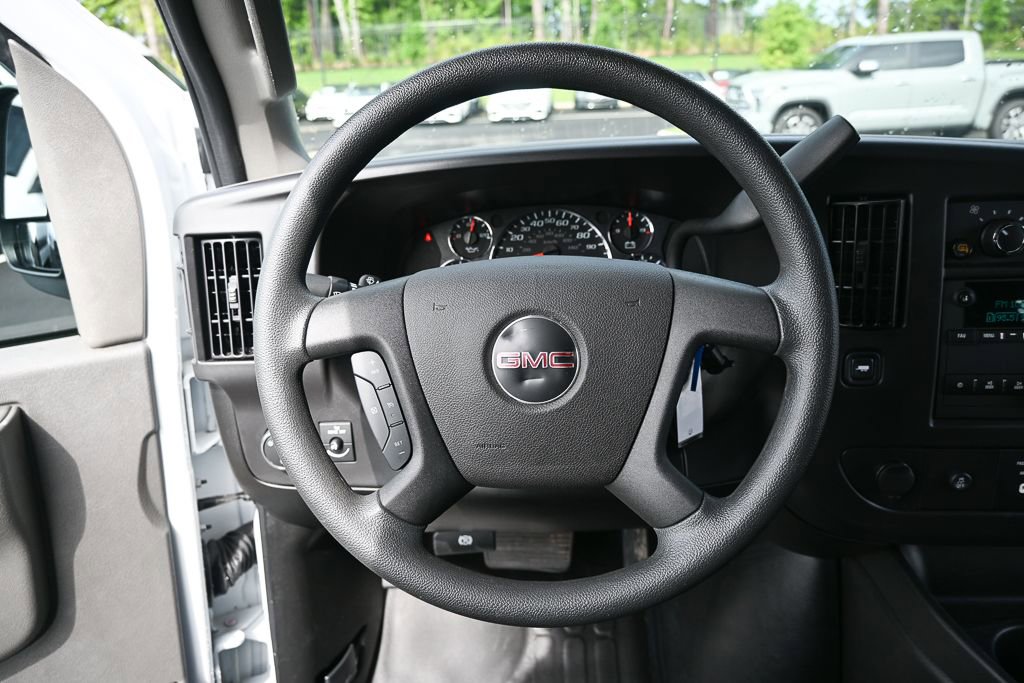 Used 2024 GMC Savana 2500 w/ Driver Convenience Package RWD video 2