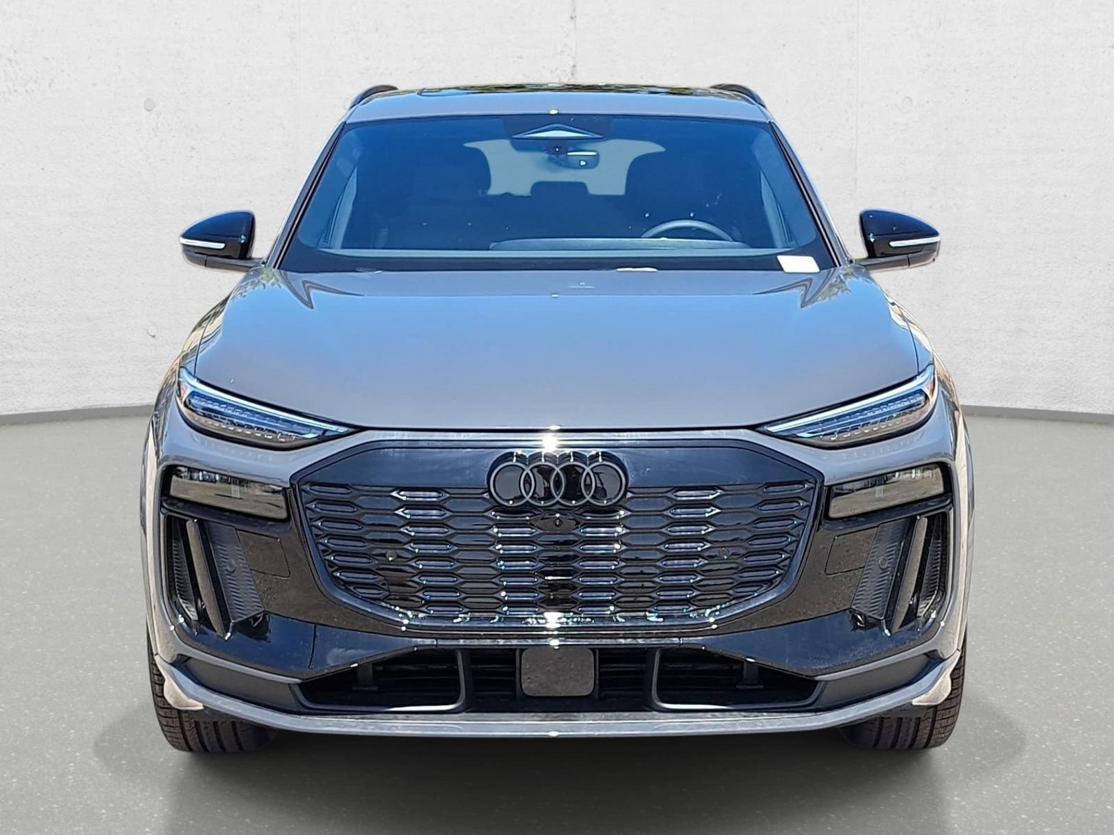 New 2027 Audi Q6 e-tron Premium Plus AWD/4WD image 2