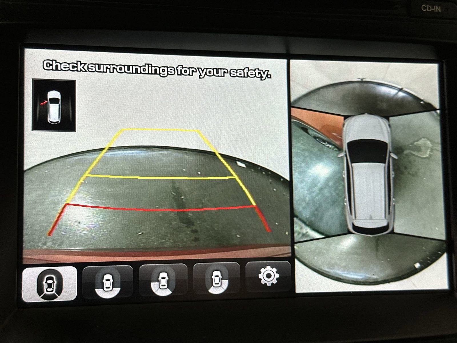 Used 2017 Hyundai Santa Fe Sport w/ 2.4L Tech Package 04 FWD image 17