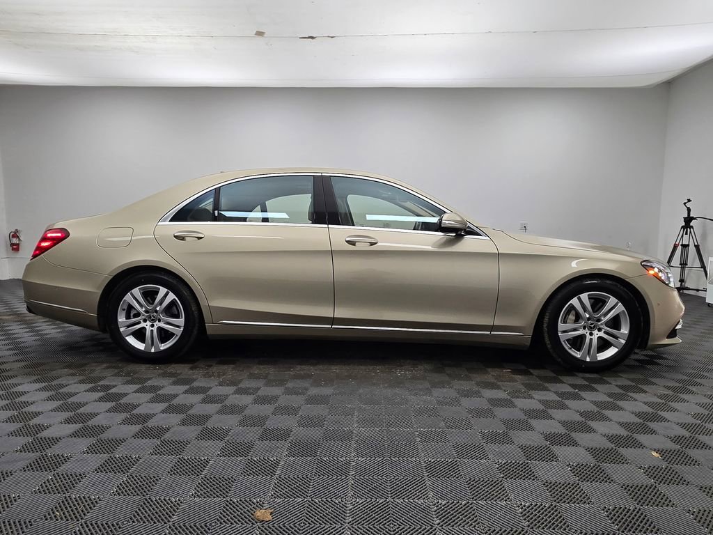 Used 2020 Mercedes-Benz S 560 4MATIC Sedan image 16