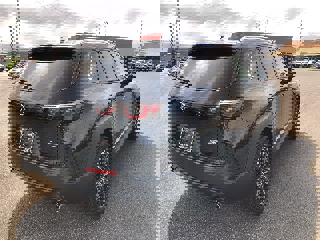 Used 2025 MAZDA CX-50 AWD 2.5 S w/ Premium Plus Pkg image 5