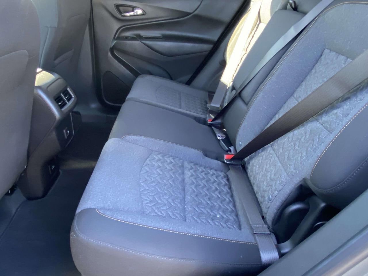 Used 2023 Chevrolet Equinox LT image 10