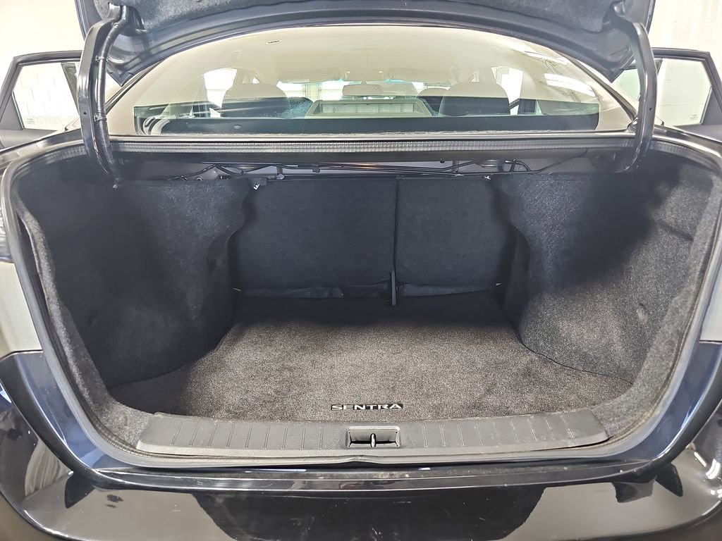 Used 2017 Nissan Sentra S FWD image 15