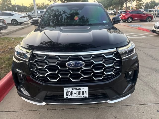 Used 2025 Ford Explorer Platinum w/ Ultimate Package AWD/4WD image 5